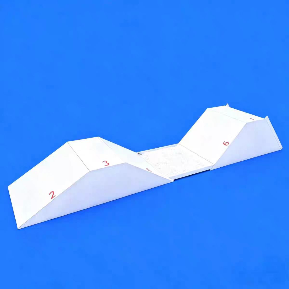 比赛赛道实物图